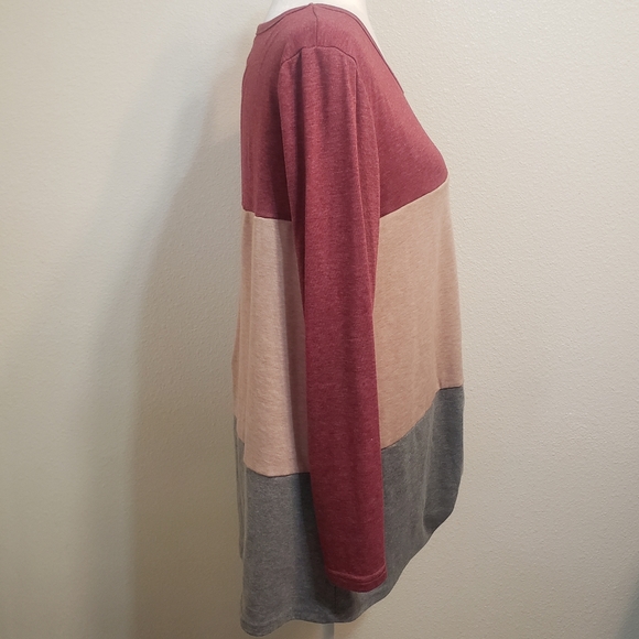 NWOT Color Block Twist Knot Pullover Knit Top, M - Picture 3 of 7